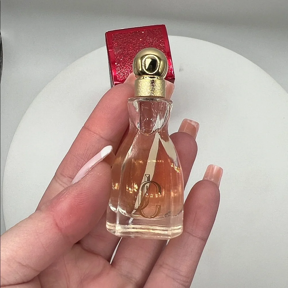 Jimmy Choo I Want Choo 4.5ml 0.15oz EDP Dabber. Not a spray.